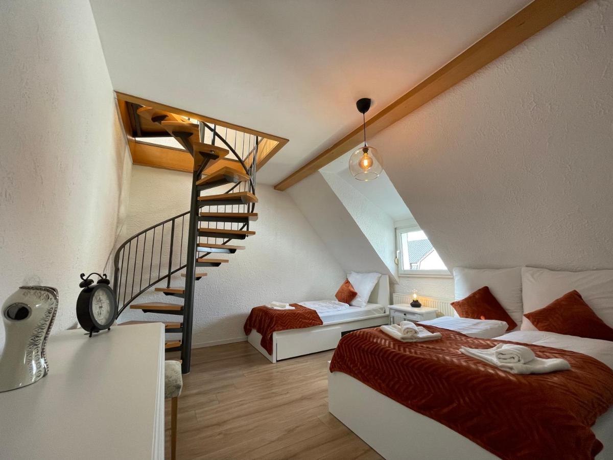 Suite Dilara - 105QM Maisonette, Netflix, Garten, Parkplatz Arnsberg Exterior foto