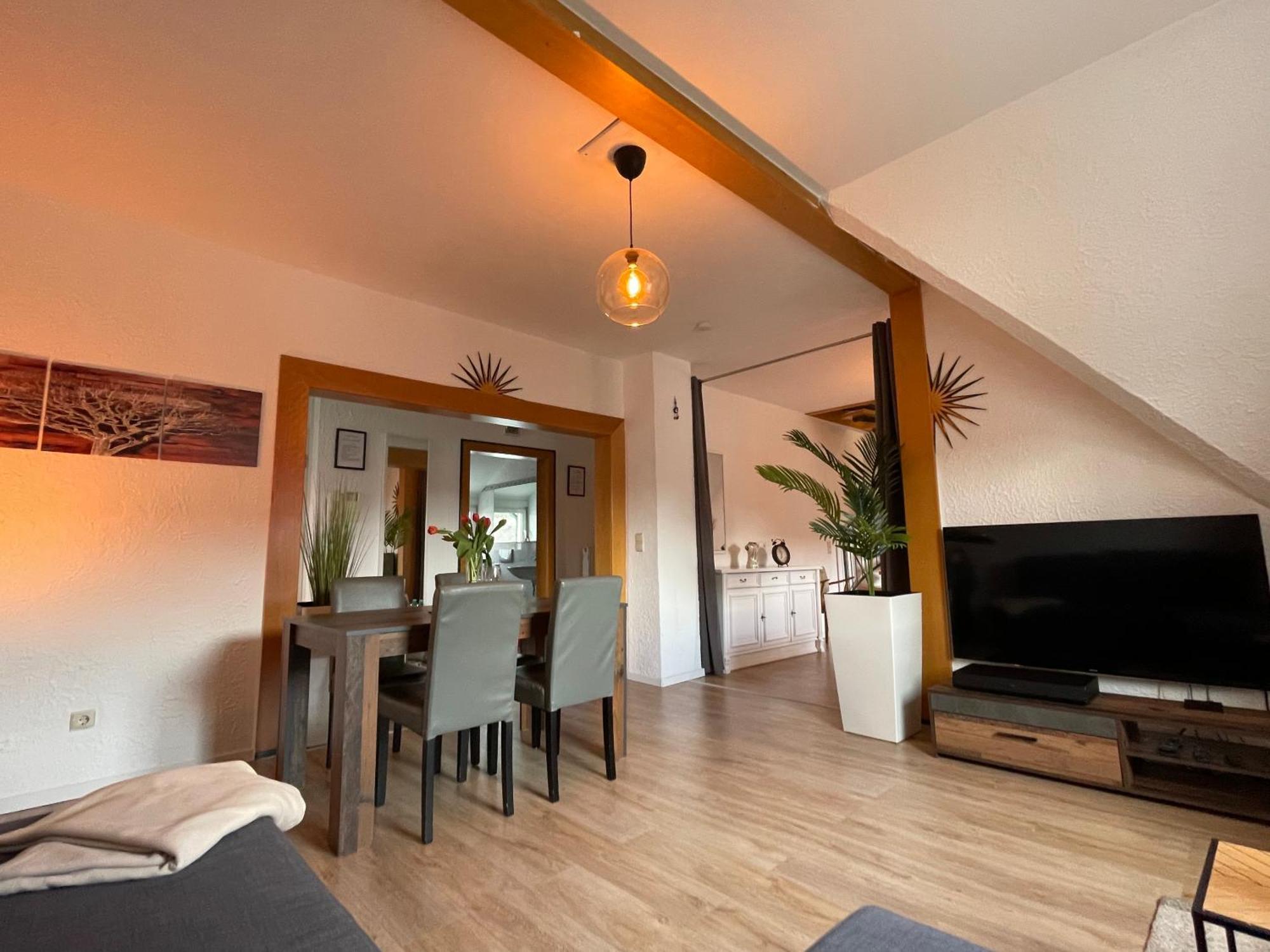 Suite Dilara - 105QM Maisonette, Netflix, Garten, Parkplatz Arnsberg Exterior foto