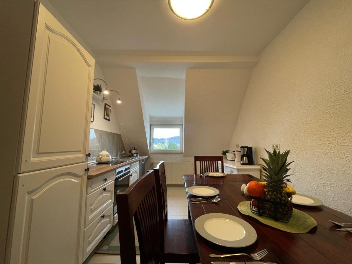 Suite Dilara - 105QM Maisonette, Netflix, Garten, Parkplatz Arnsberg Exterior foto